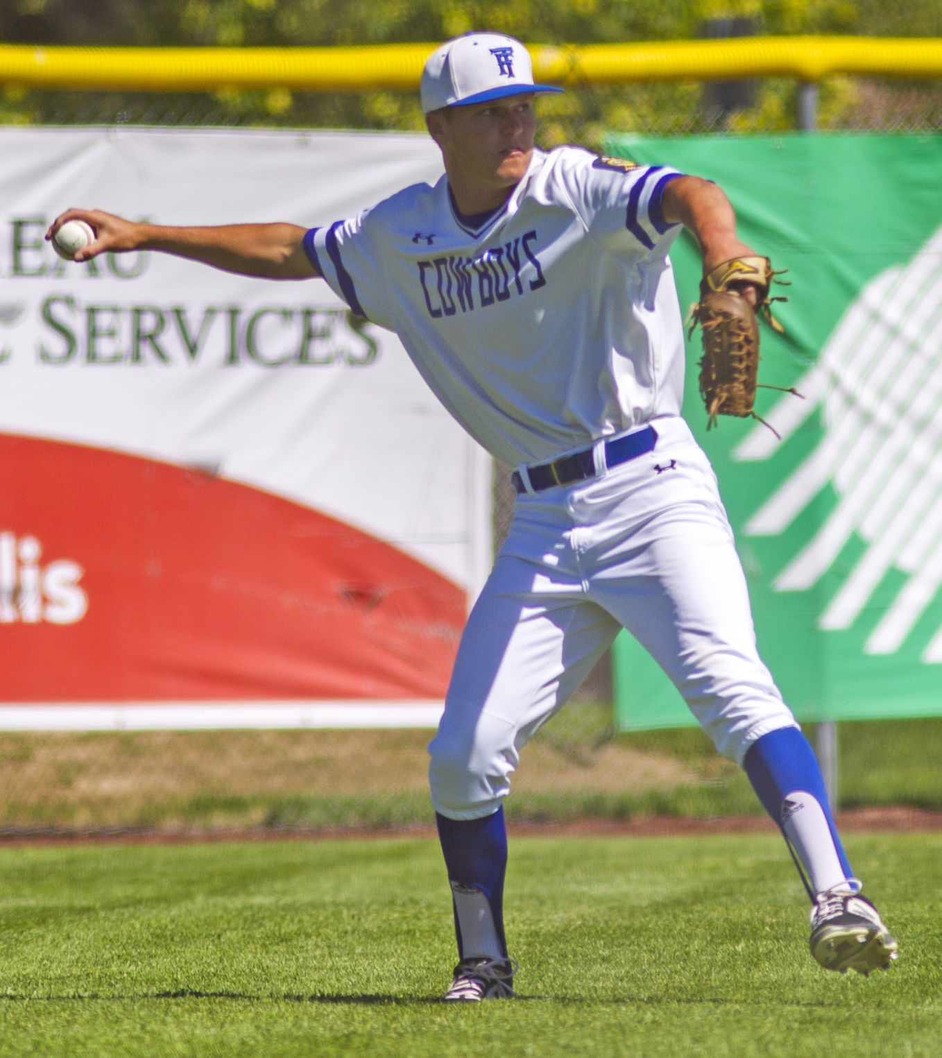 Cowboys face off against Grizzlies
